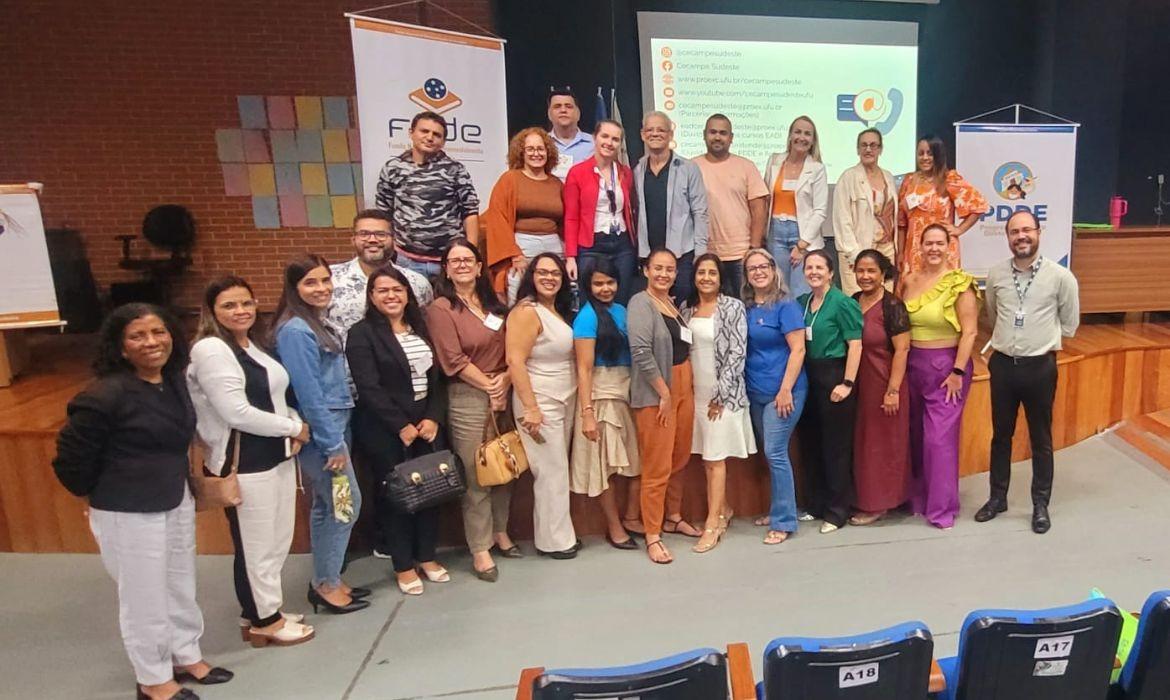 Programa Dinheiro Direto na Escola (PDDE): Aracruz participa da Formação Caminhos Compartilhantes