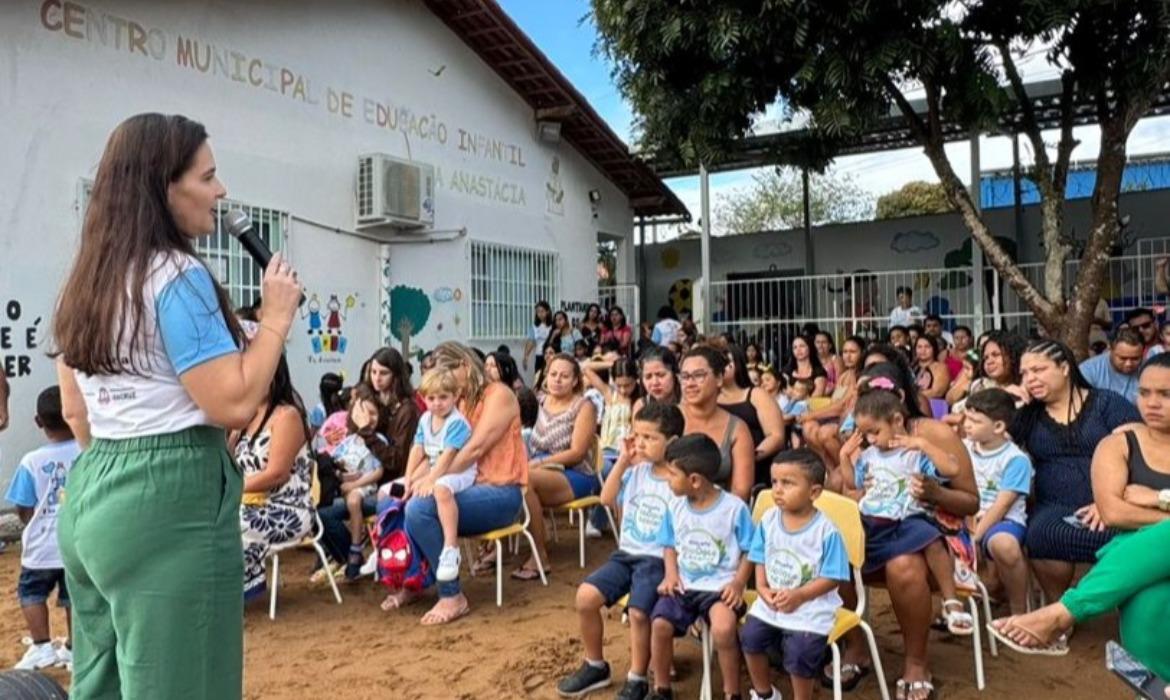 Projeto Rio Doce Escolar: Cmei Tia Anastácia celebra culminância dos trabalhos com música, teatro e exposição