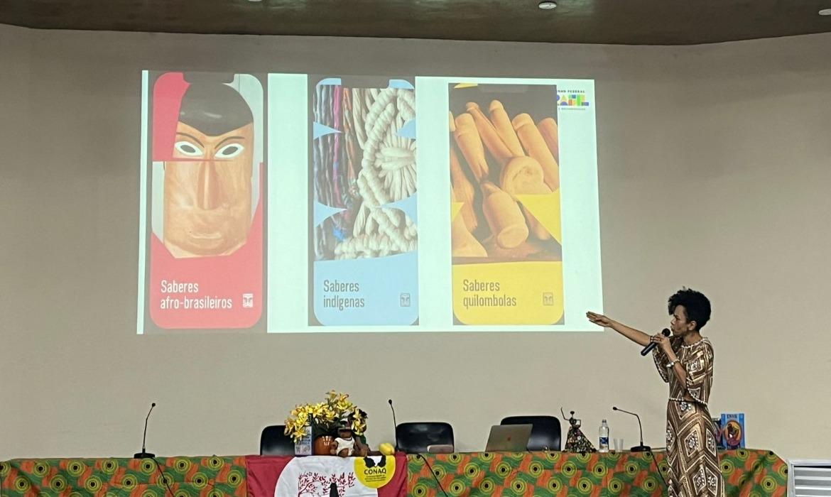 Seminário debate a implementação da Política Nacional de Equidade, Educação para as Relações Étnico-Raciais e Educação Escolar Quilombola (PNEERQ) e reparações ao povo negro