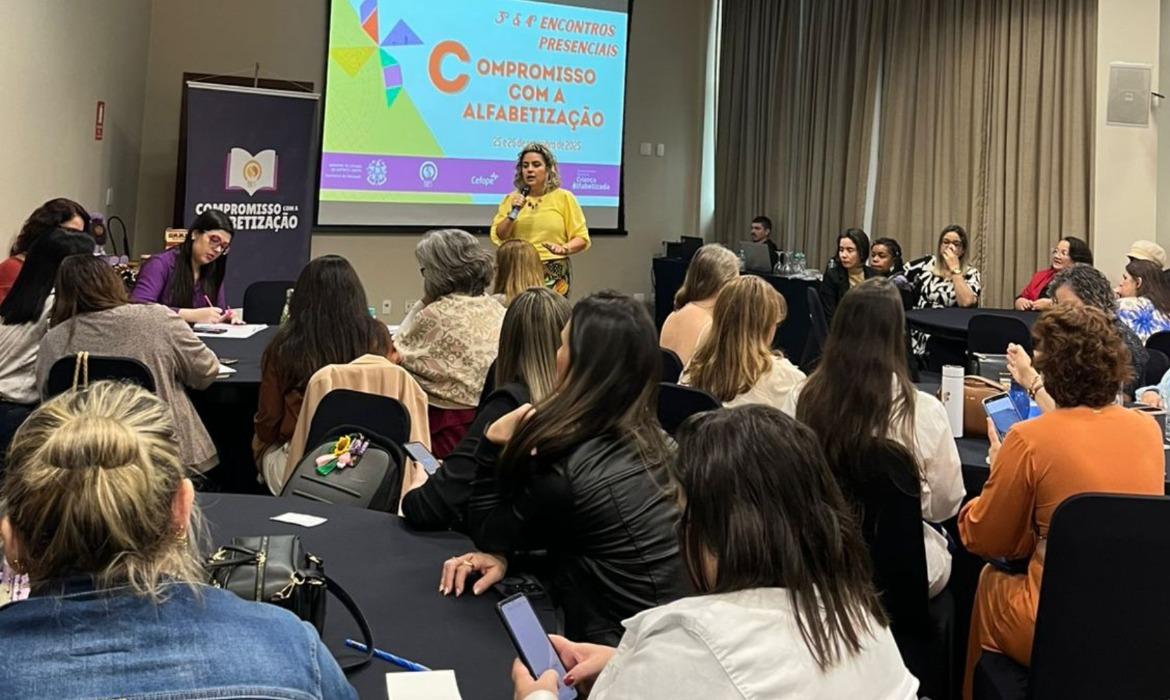 Compromisso com a Alfabetização: Aracruz marca presença em mais uma formação do Pacto pela Aprendizagem no Espírito Santo (Paes)