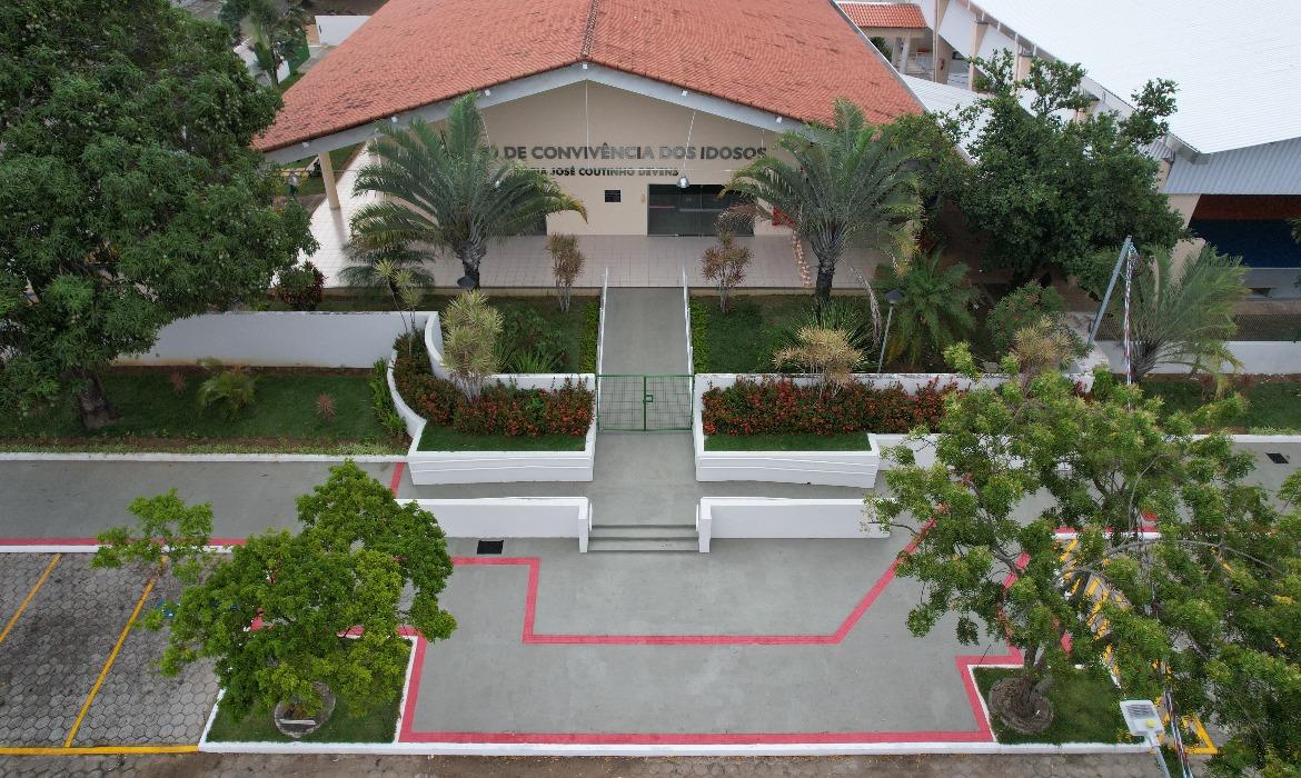 Centro de Convivência dos Idosos é modernizado com melhorias em acessibilidade e nova quadra poliesportiva coberta