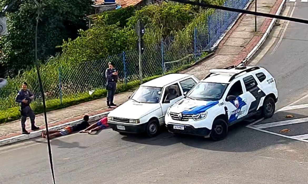 Câmeras de videomonitoramento ajudam polícia a identificar carro roubado em Aracruz