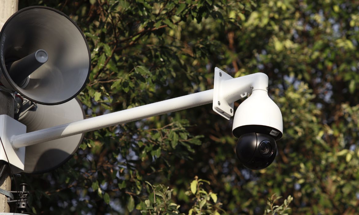 Câmeras da CISI ajudam a capturar indivíduo suspeito de tentativa de feminicídio