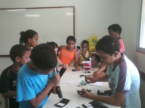 Exposição e apresentações culturais marcam encerramento do “Escolas em Rede” no CMEB “Honório Nunes de Jesus”