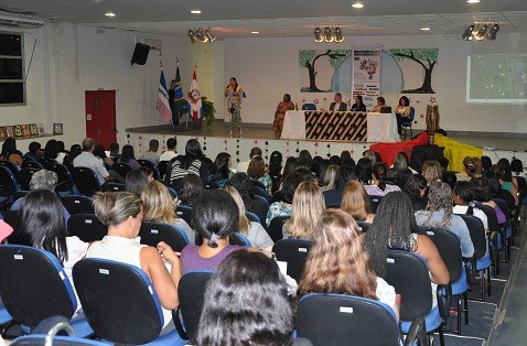 Emoção, música, dança e educação marcam abertura do III Seminário para as Relações Étnicorraciais