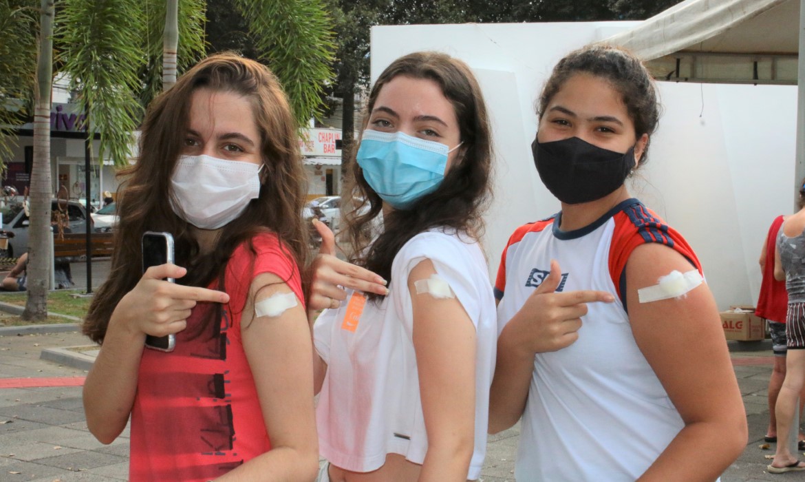 Covid-19: Aracruz já vacinou 59% da faixa etária entre 12 e 17 anos