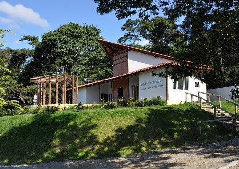 Prefeitura inaugura Trilha da Barriguda e lança Programa de Educação Ambiental no Parque do Aricanga