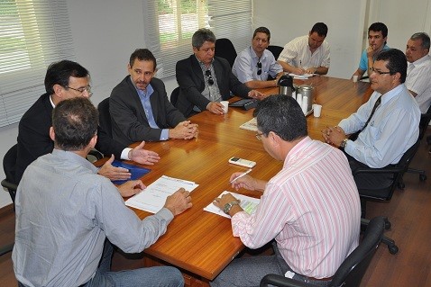 Prefeitura de Aracruz entrega à Caixa Econômica decisão judicial para construção de unidades habitacionais em Barra do Riacho