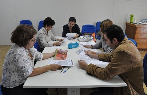 Comissão Julgadora Municipal seleciona textos para etapa estadual da Olimpíada de Língua Portuguesa