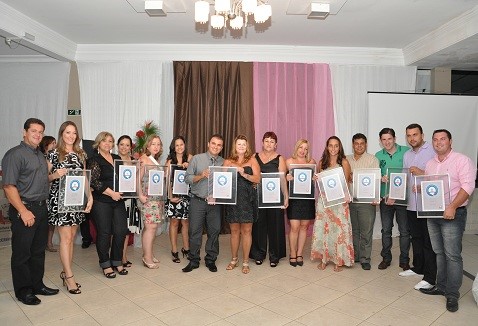 Secretaria de Turismo realiza entrega do Selo de Qualidade Turística 2012