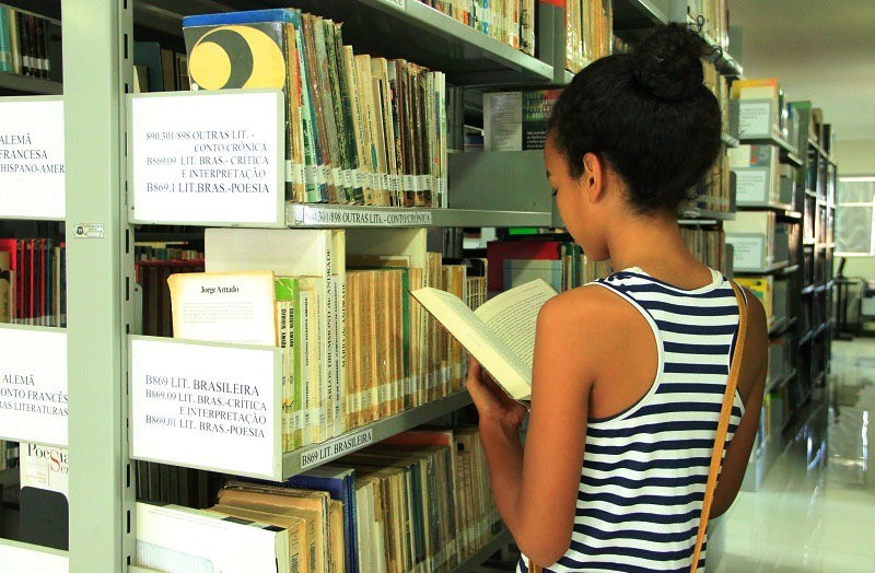 Biblioteca Pública de Aracruz: ler é preciso