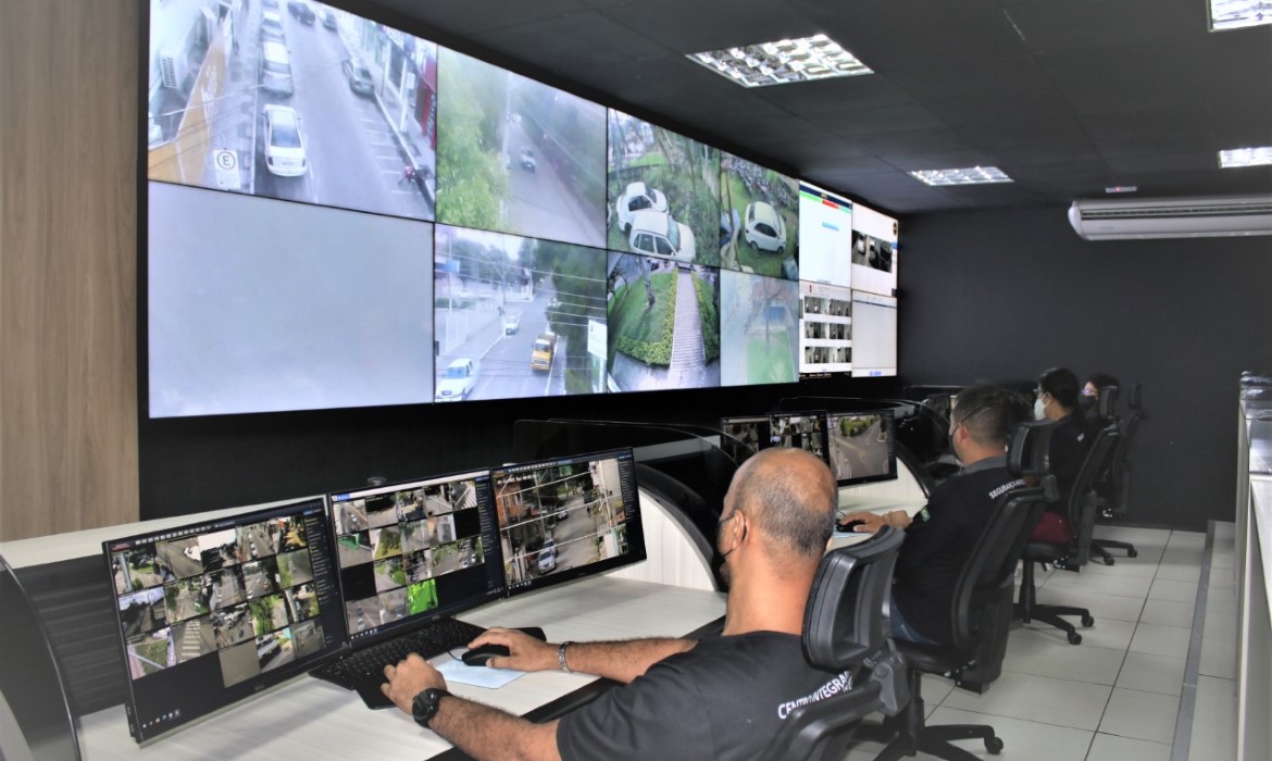 Só este ano, 40 veículos furtados ou roubados foram recuperados com ajuda da Central Integrada de Segurança da PMA